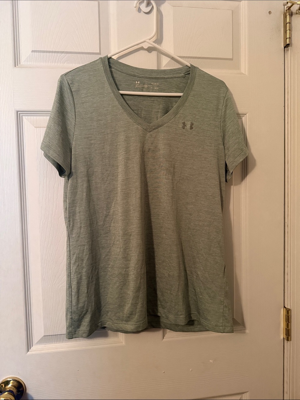 Under Armour Women's Short-Sleeve V-Neck Tee in Light Sage